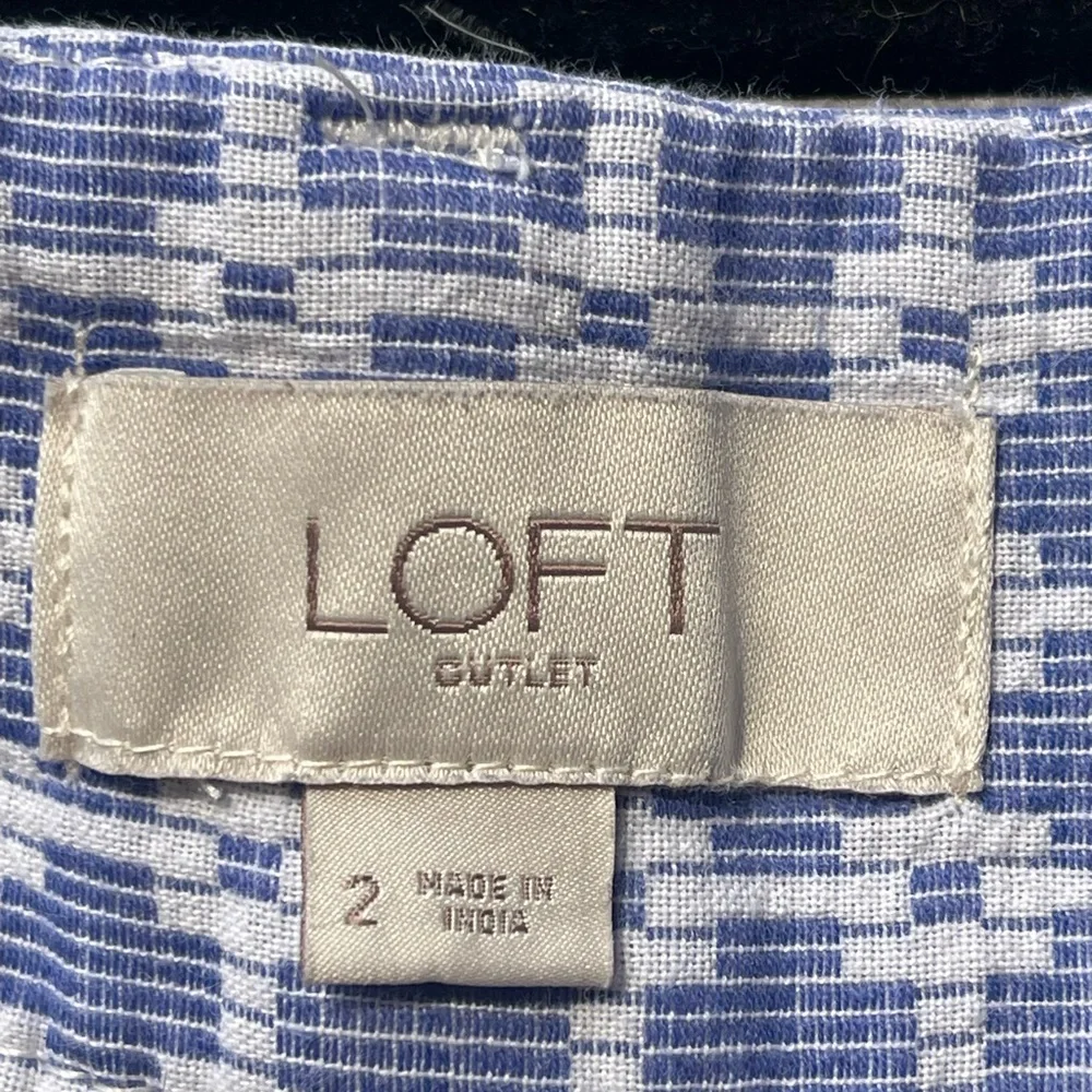 LOFT Blue and White Women's Shorts Sz 2